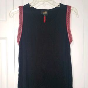 W5 Tank top black with hot pink threading